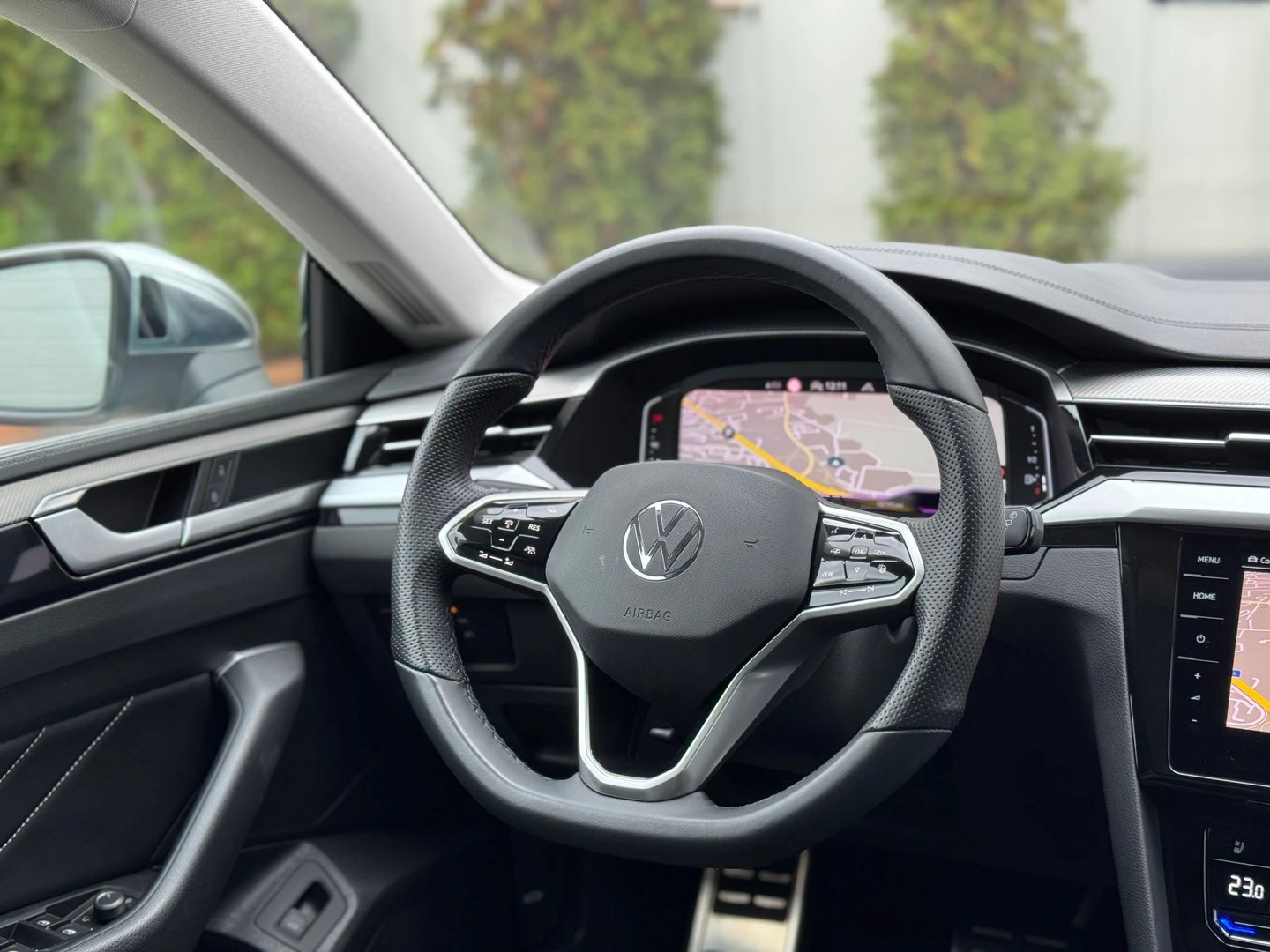 VW Arteon Elegance 2.0 TDI SCR DSG, снимка 10 - Автомобили и джипове - 53322654
