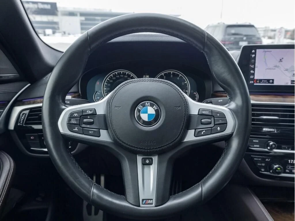 BMW 530 M PACK * * COMFORT PACK * * CARFAX * * АВТО КРЕДИТ - изображение 7