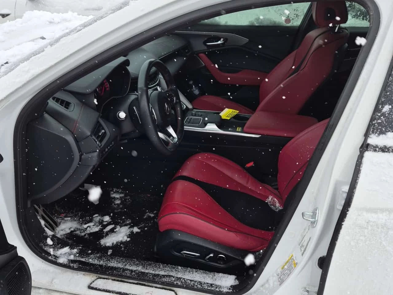 Acura TLX * A SPEC * CARFAX * Един собственик * Без инцидент, снимка 8 - Автомобили и джипове - 53885925