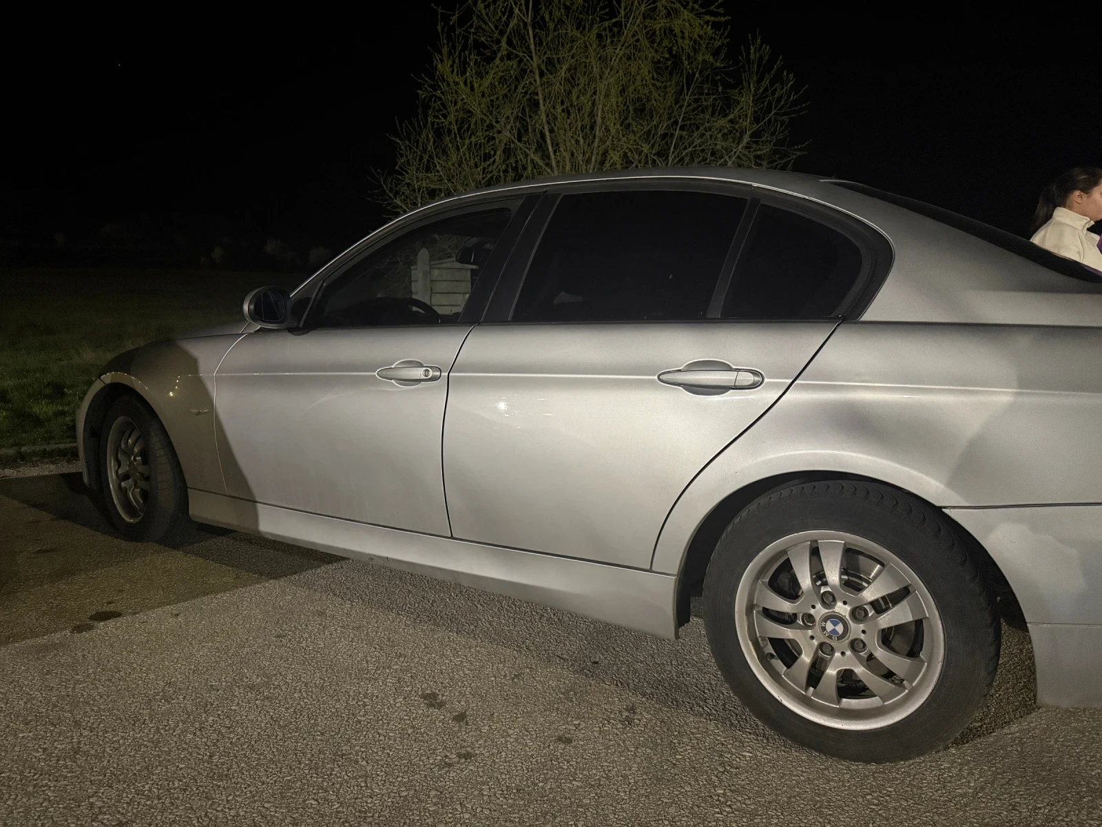 BMW 320, снимка 3 - Автомобили и джипове - 54190382