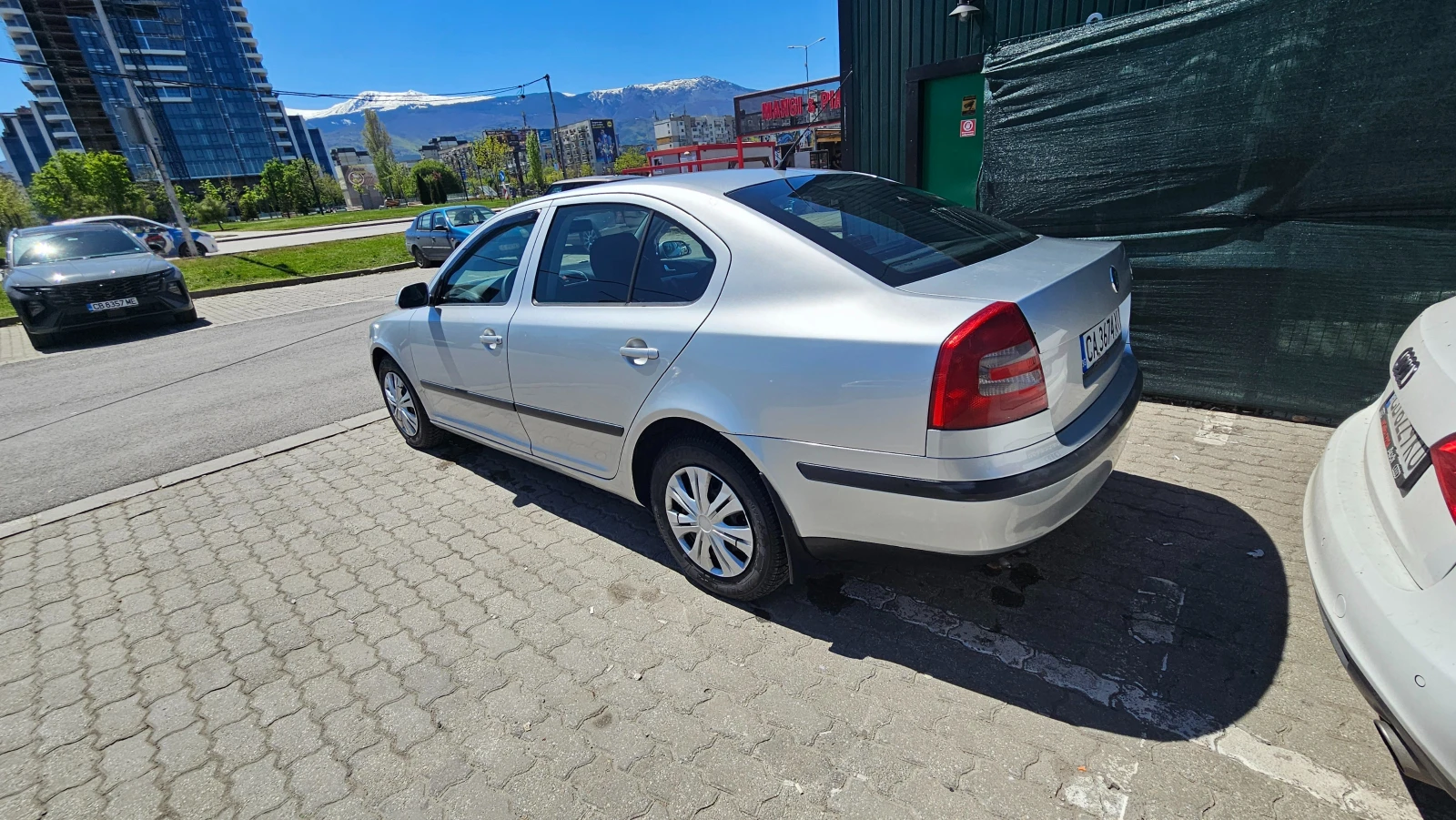 Skoda Octavia 1.9 TDI, снимка 4 - Автомобили и джипове - 54319313