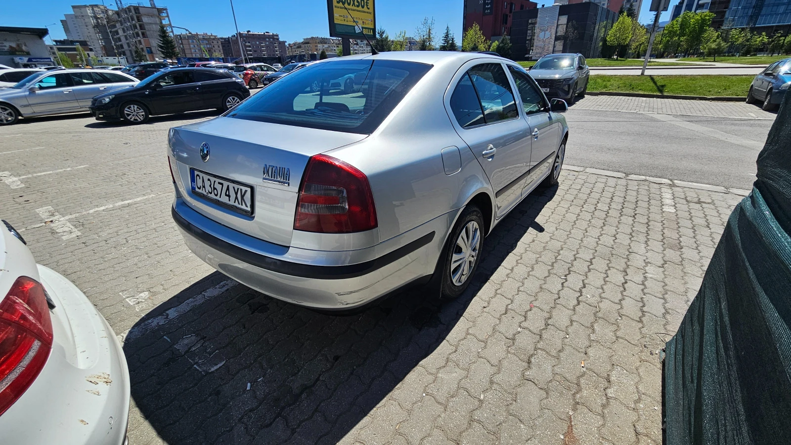 Skoda Octavia 1.9 TDI, снимка 3 - Автомобили и джипове - 54319313