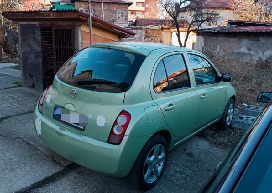 Nissan Micra 1.2 i, снимка 8 - Автомобили и джипове - 54402212