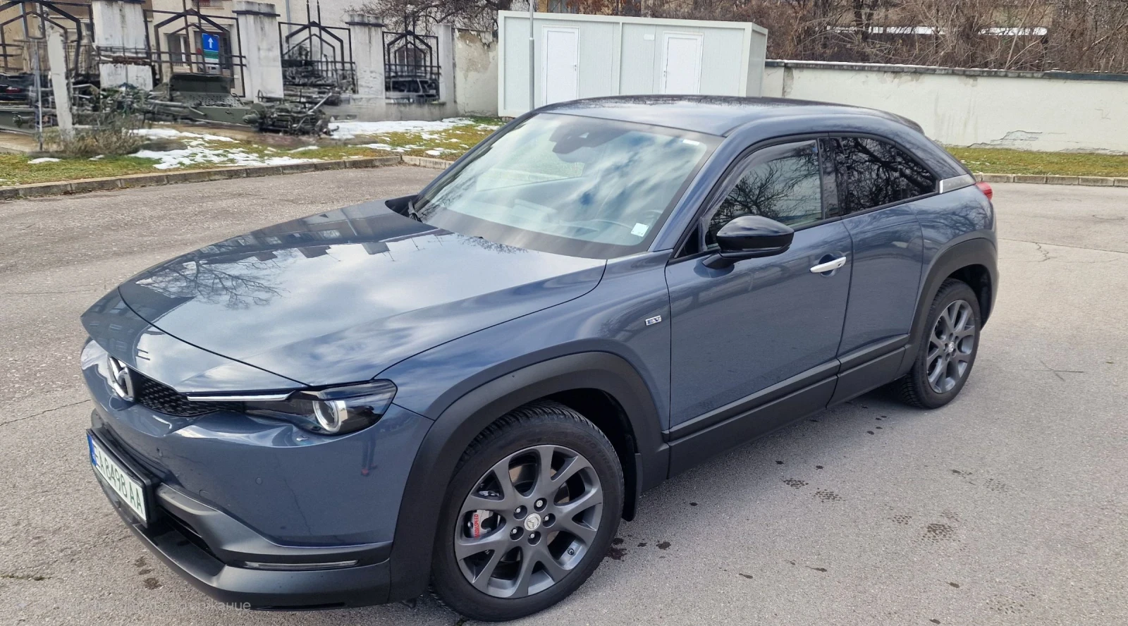 Mazda MX-30, снимка 5 - Автомобили и джипове - 54464030