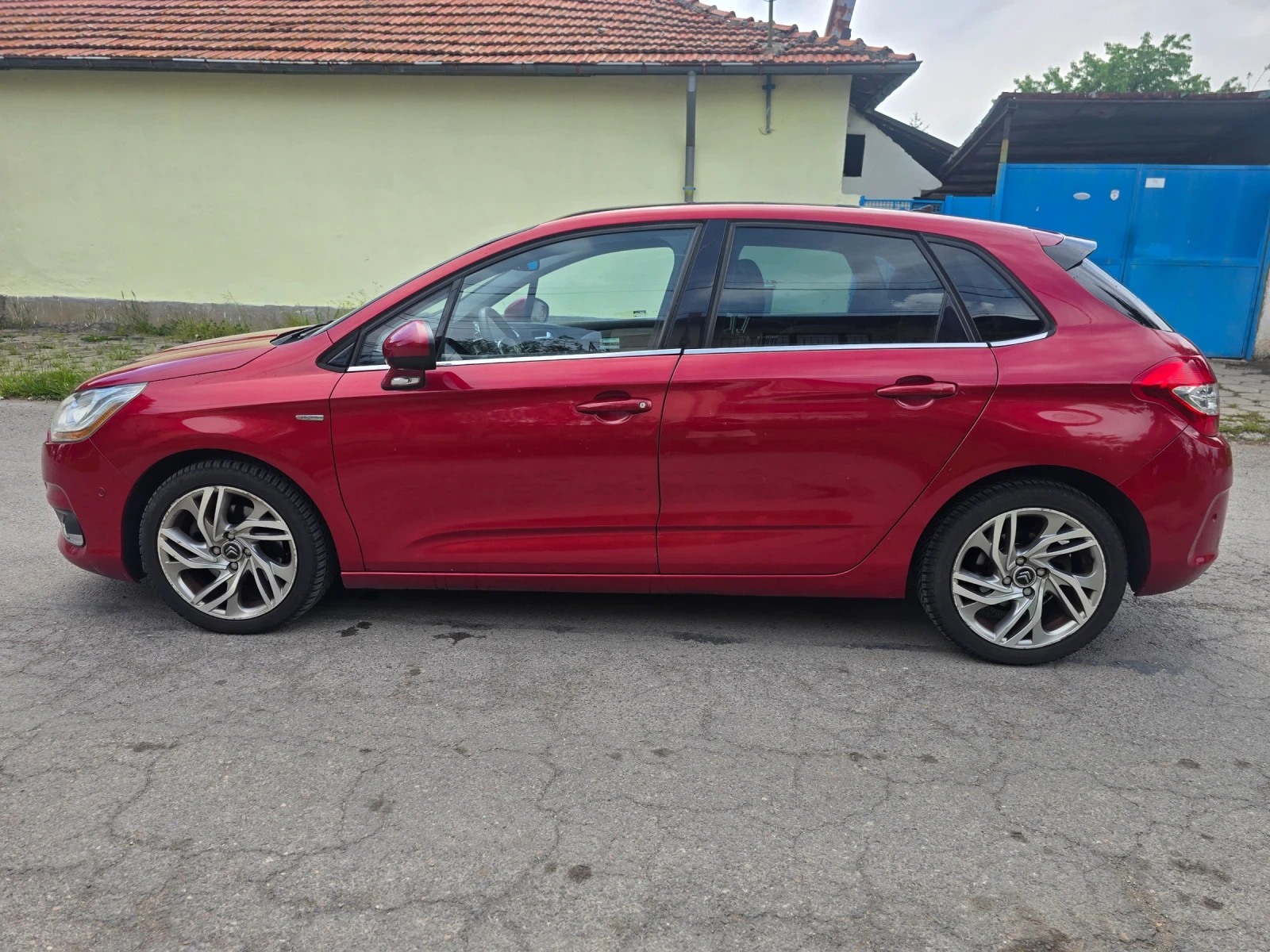 Citroen C4 2.0HDI PANORAMA ALCANTARA EURO 5, снимка 8 - Автомобили и джипове - 54492930