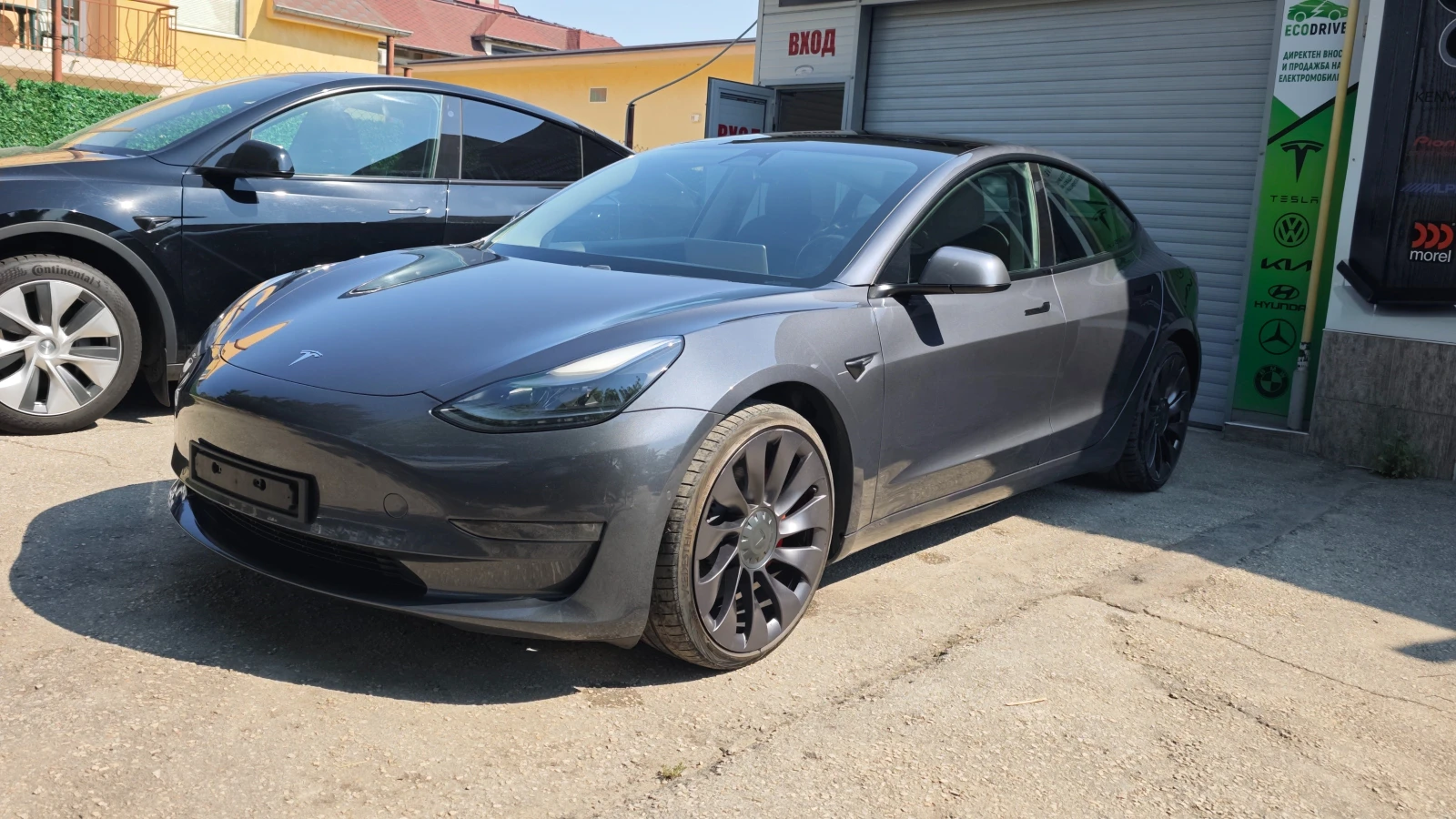 Tesla Model 3 Performance