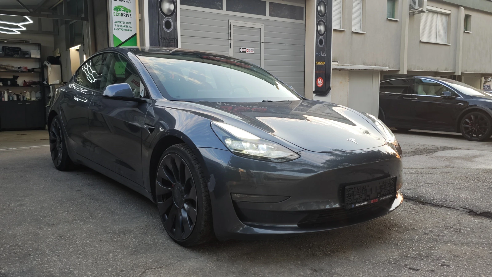 Tesla Model 3 Performance, снимка 3 - Автомобили и джипове - 54599086