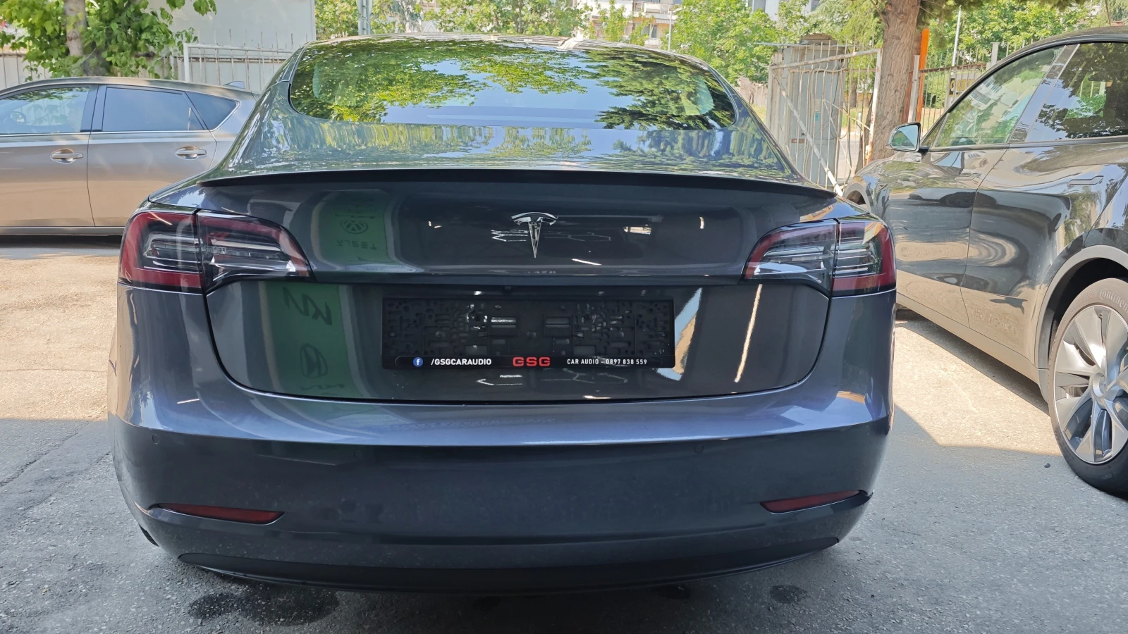 Tesla Model 3 2021 thumbnail 7