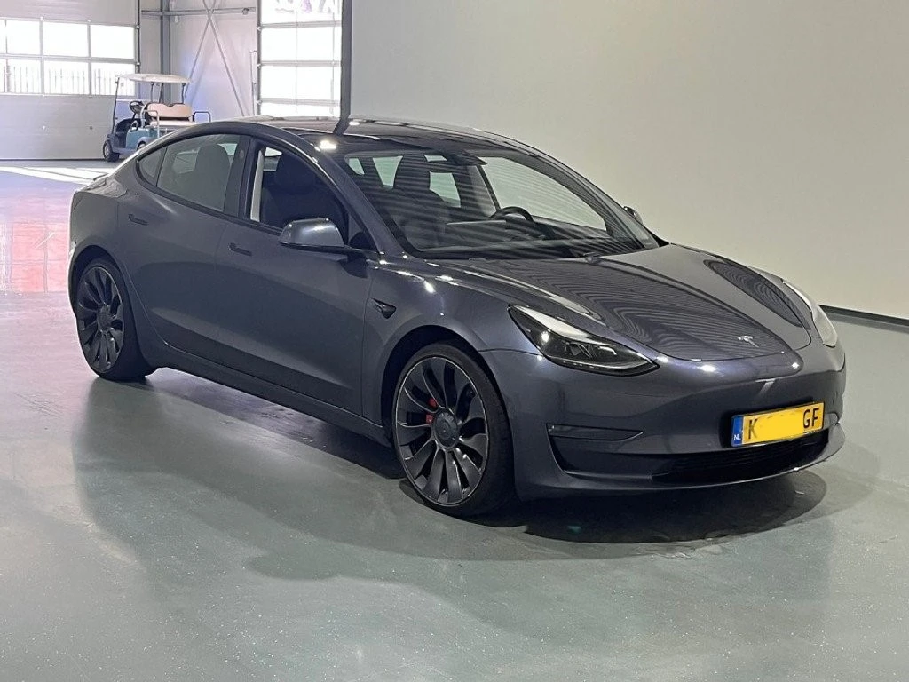Tesla Model 3 Performance, снимка 3 - Автомобили и джипове - 54599086