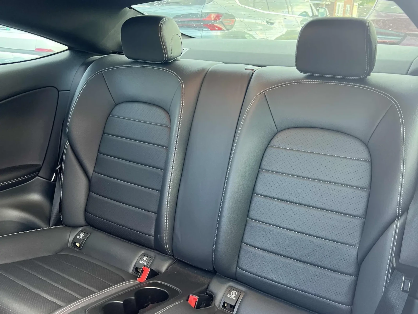 Mercedes-Benz C 300 * * CARFAX * * АВТО КРЕДИТ * * Цена до БГ * * , снимка 9 - Автомобили и джипове - 54598921
