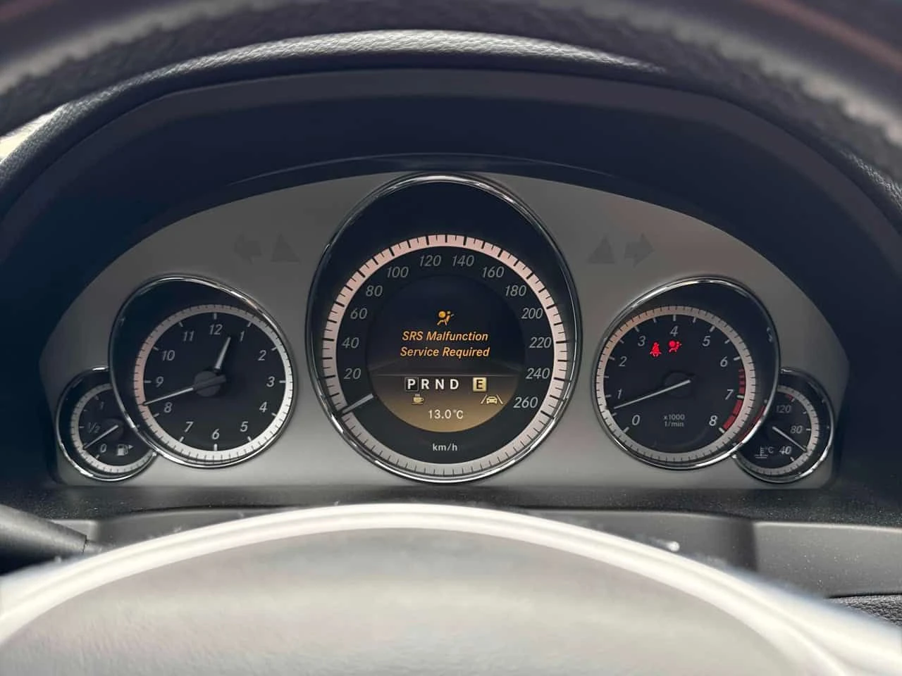 Mercedes-Benz E 350 АМГ ПАКЕТ/ПАНО/ПОДГРЕВ/CARFAX/ФИНАНСИРАНЕ, снимка 7 - Автомобили и джипове - 54636316