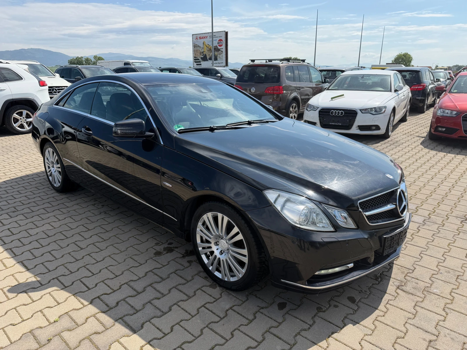 Mercedes-Benz E 220 CDI COUPE AVTOMAT/KOJA/NAVI EURO 5, снимка 4 - Автомобили и джипове - 54737013