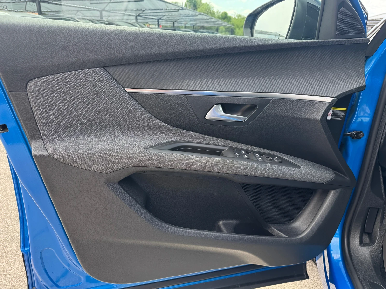 Peugeot 3008 1.5D-FACELIFT-АВТОМАТИК-LED-DRIVING ASSIST, снимка 8 - Автомобили и джипове - 54956025