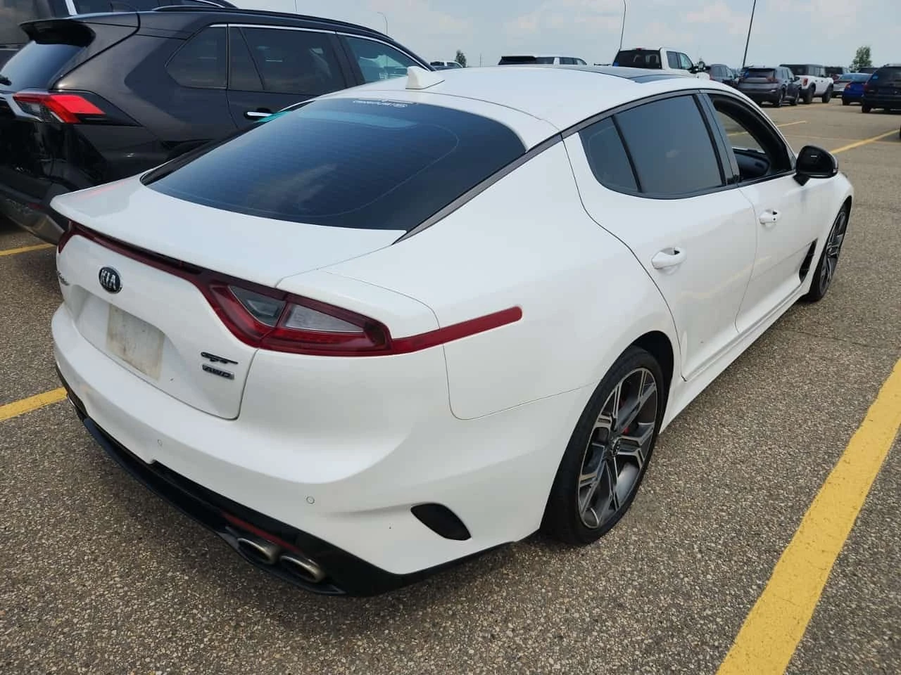 Kia Stinger * GT * CARFAX * ЦЕНА ДО БГ, снимка 3 - Автомобили и джипове - 55630007