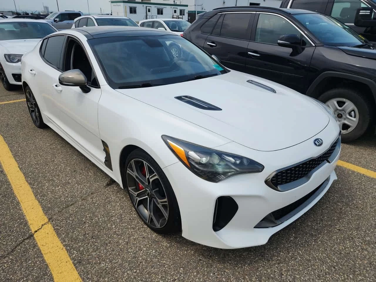Kia Stinger * GT * CARFAX * ЦЕНА ДО БГ, снимка 2 - Автомобили и джипове - 55630007
