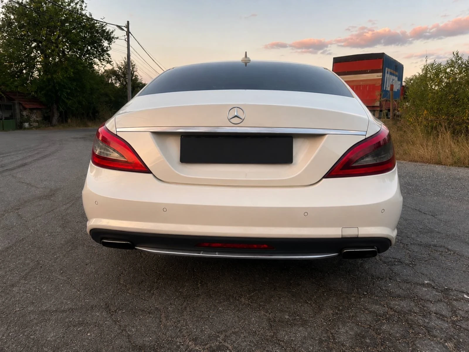 Mercedes-Benz CLS 350 Седан, снимка 6 - Автомобили и джипове - 55631199