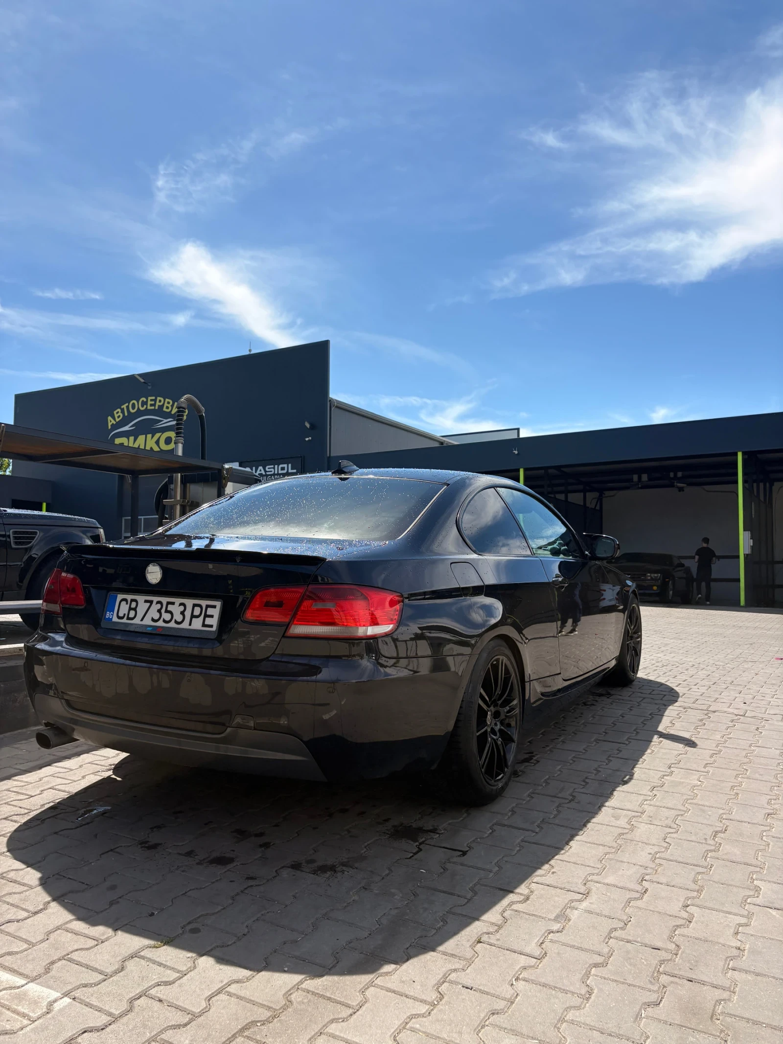 BMW 320, снимка 3 - Автомобили и джипове - 55877888