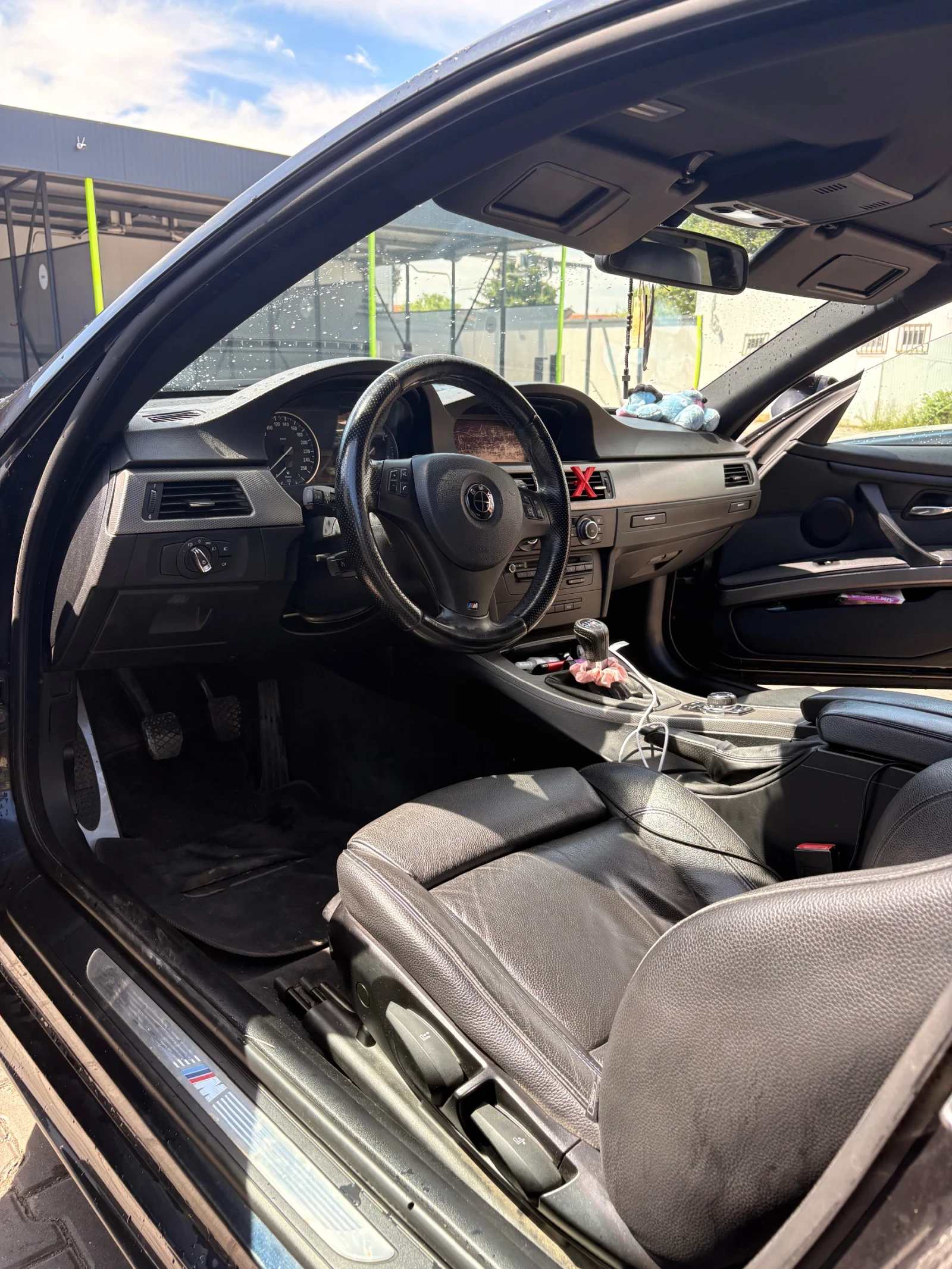 BMW 320, снимка 4 - Автомобили и джипове - 55877888