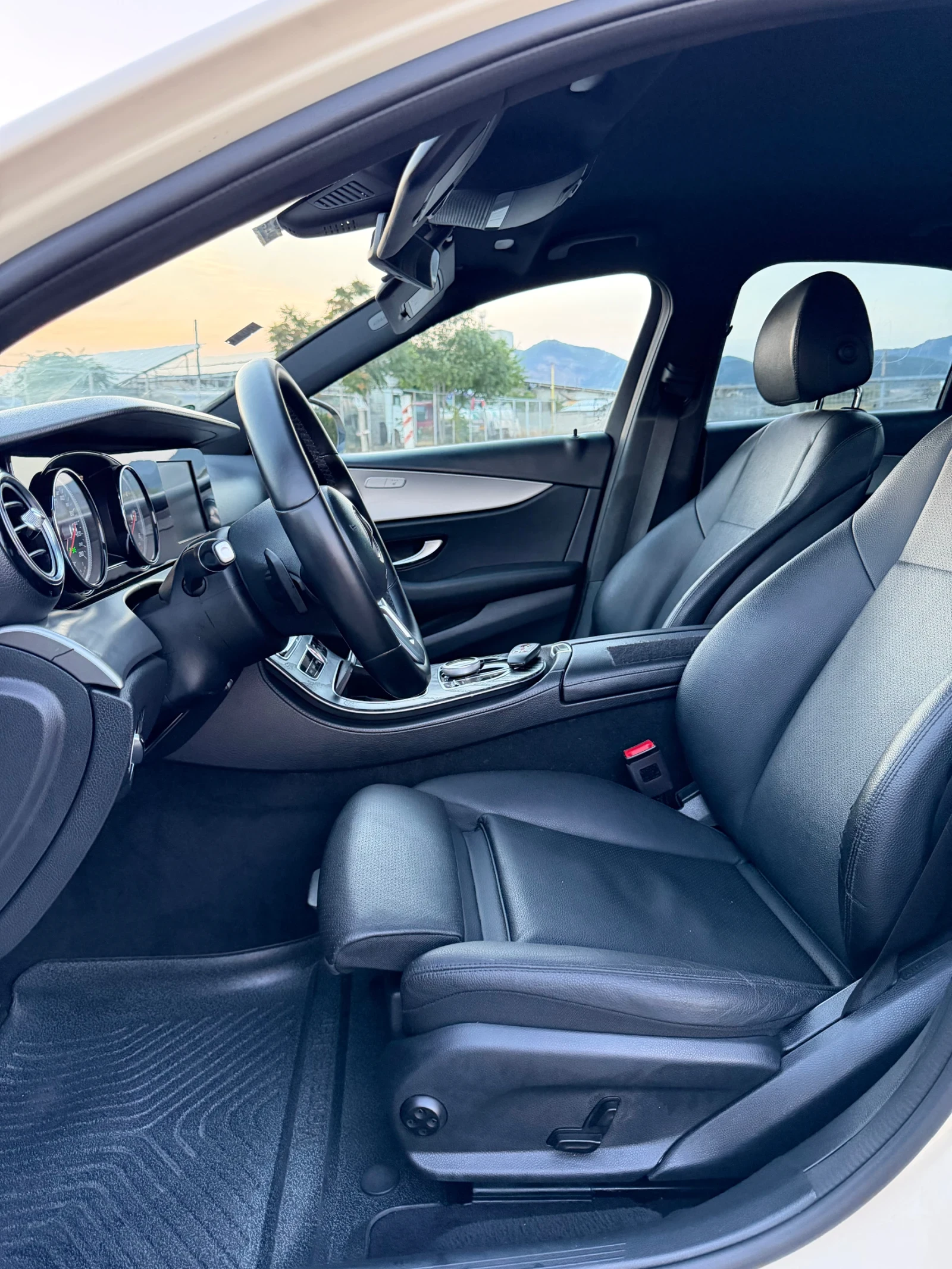 Mercedes-Benz E 220 2.2 194ps  ��� ���������  | Mobile.bg � ����������� 13