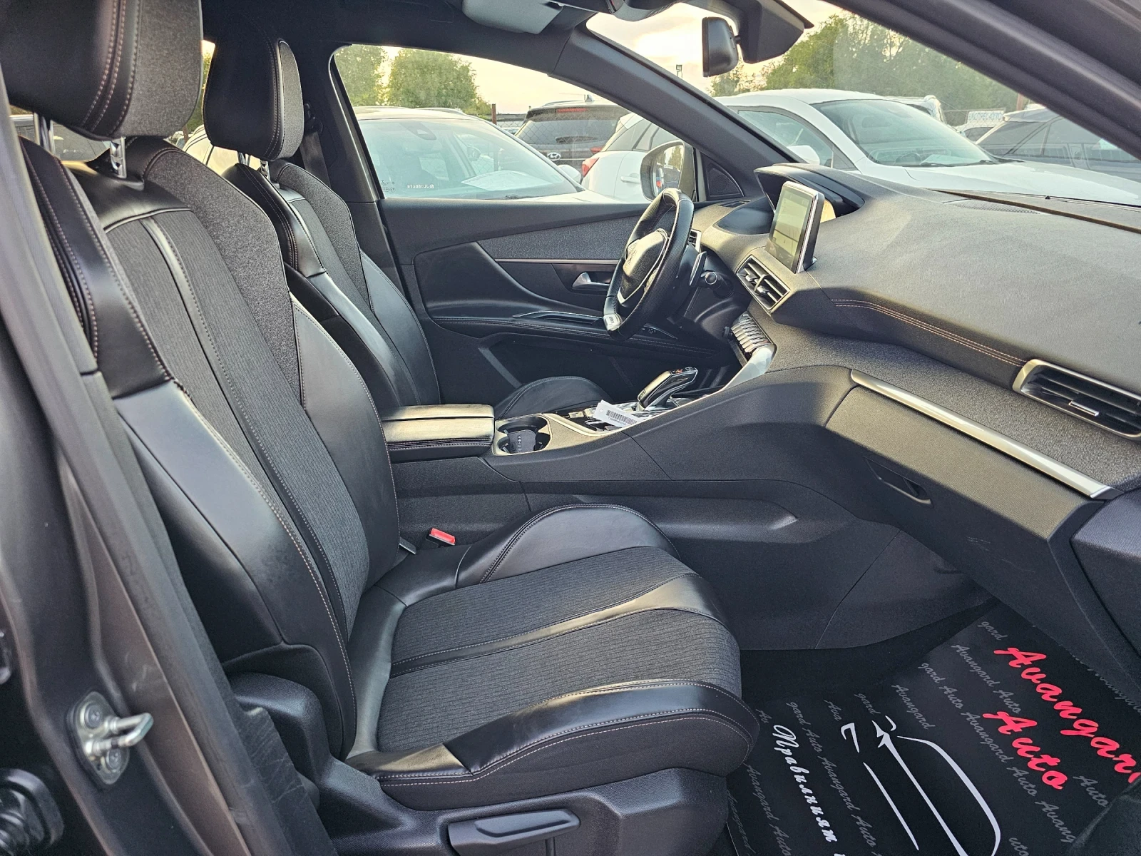 Peugeot 5008 1.5HDI, GT-Line , снимка 9 - Автомобили и джипове - 56203161
