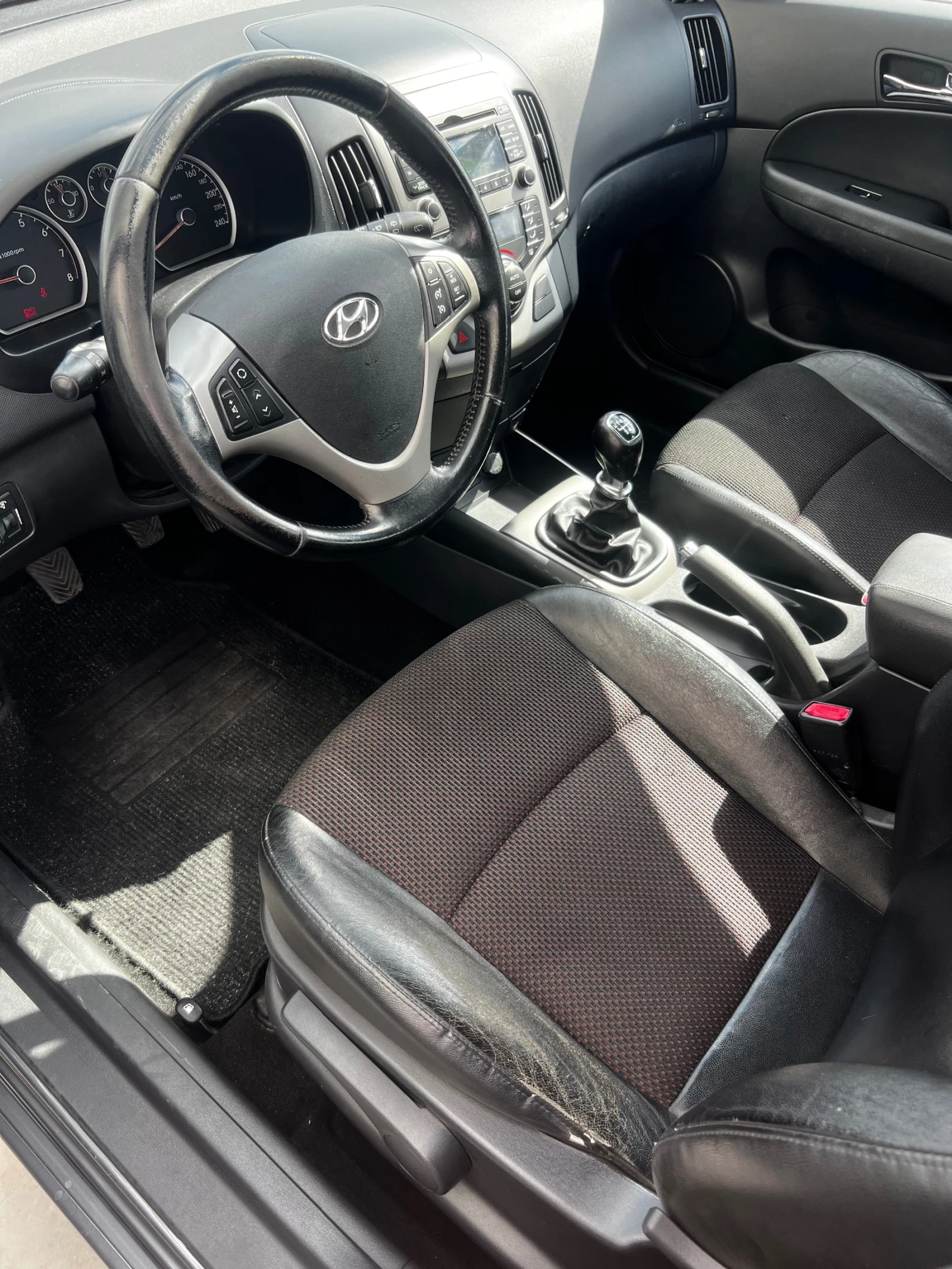 Hyundai I30 | Mobile.bg � ����������� 10