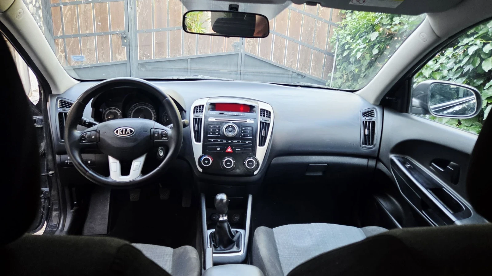 Kia Ceed 1.4 бензин/газ, снимка 5 - Автомобили и джипове - 56546976