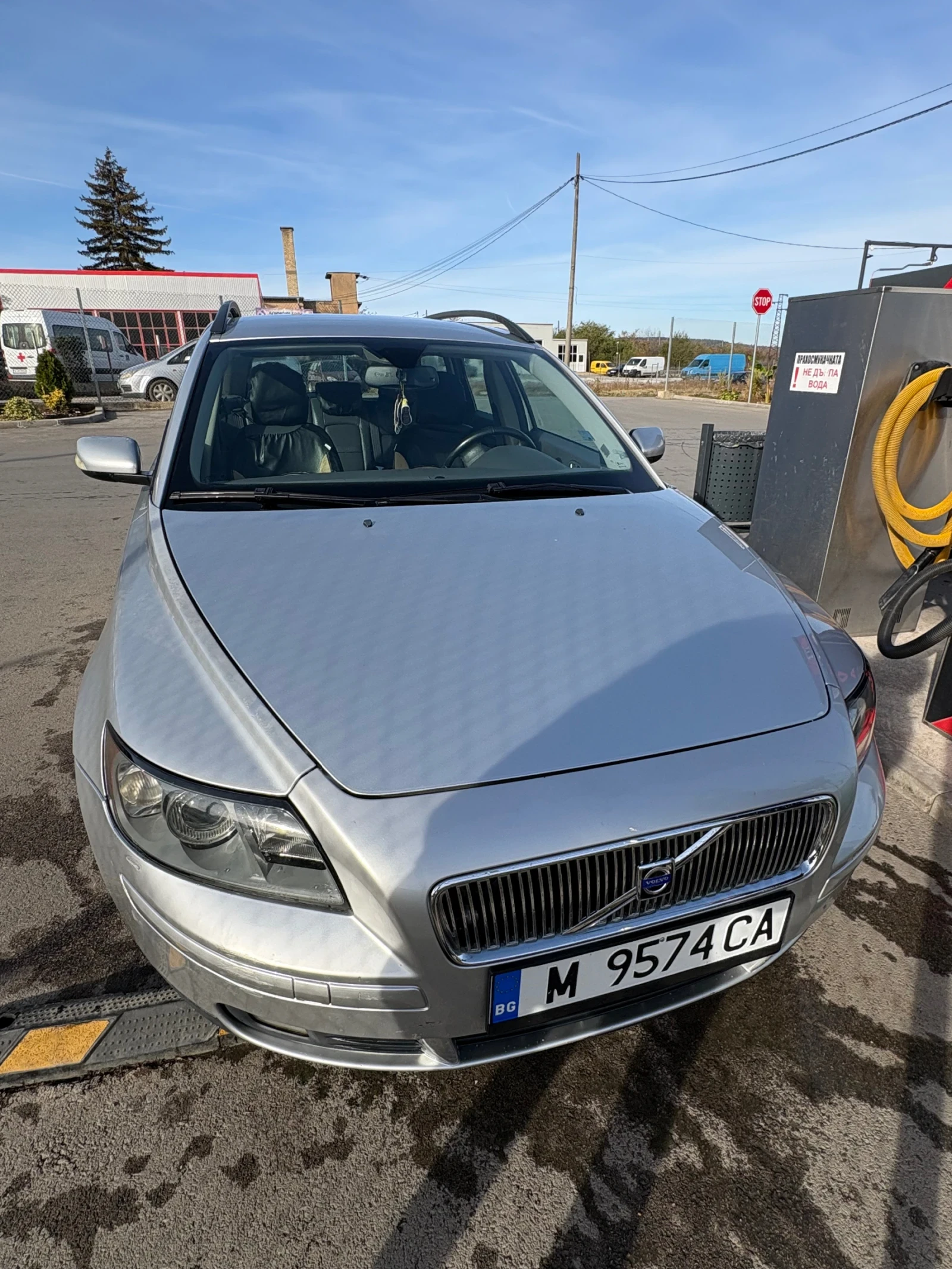 Volvo V50