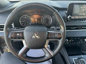Mitsubishi Outlander SE CAM* ПОДГРЕВ* PANO* KEYLESS*  - 41900 лв. / 21423.13 € - 28127836 10