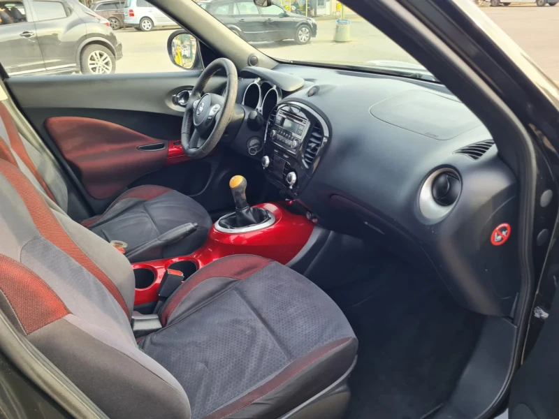 Nissan Juke 1.6 БЕНЗИН, снимка 8 - Автомобили и джипове - 47827169