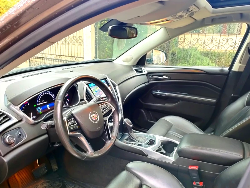 Cadillac Srx 3.6i/AWD/Швейцария , снимка 9 - Автомобили и джипове - 48567678