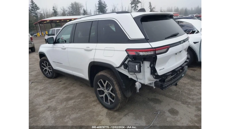 Jeep Grand cherokee, снимка 12 - Автомобили и джипове - 48769701