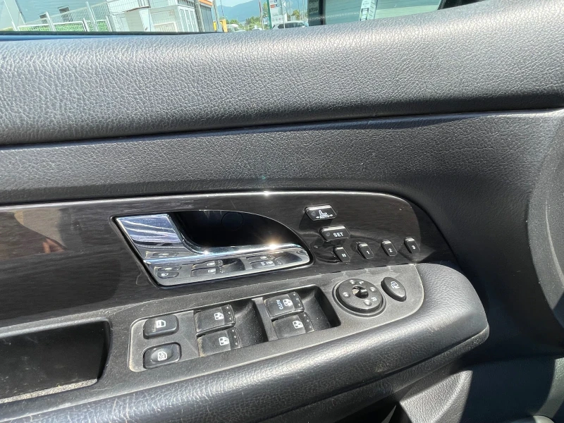 SsangYong Rexton Лизинг 266лв/м.ПАНО.Harman АВТОМАТ ФУУЛ ЕКСТРИ 7м, снимка 11 - Автомобили и джипове - 50966346