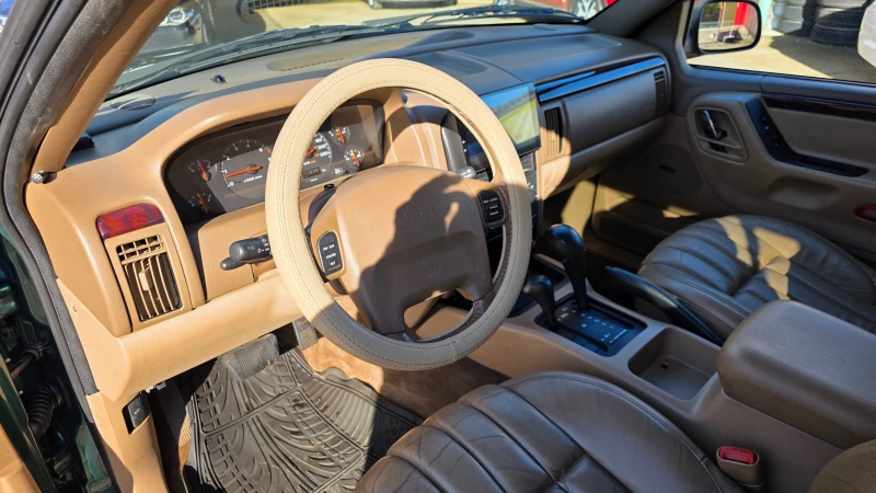 Jeep Grand cherokee 4.7 газов инж., снимка 6 - Автомобили и джипове - 52198741