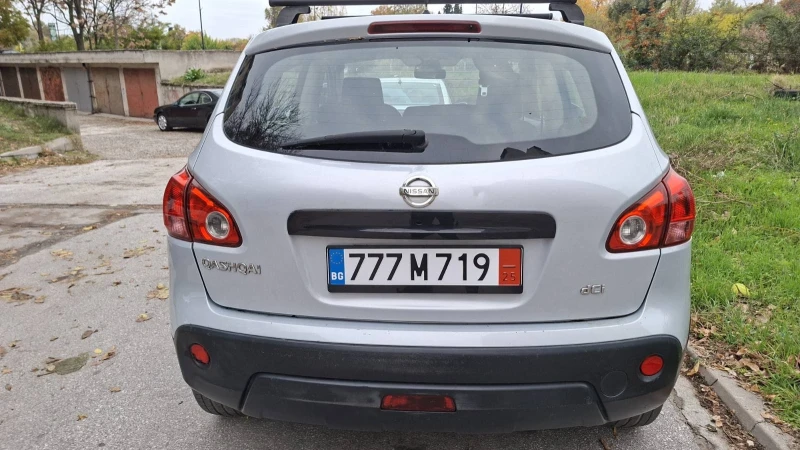 Nissan Qashqai, снимка 9 - Автомобили и джипове - 52253788