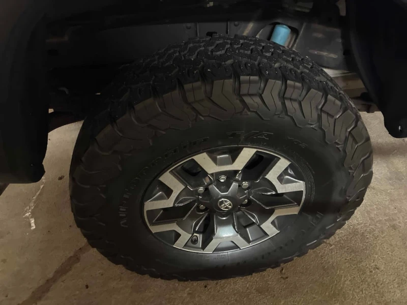 Toyota Tacoma * TRD * CARFAX * БЕЗ ПЪРВОНАЧАЛНА ВНОСКА, снимка 7 - Автомобили и джипове - 52701666