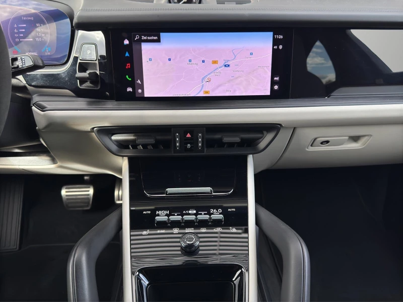 Porsche Cayenne GTS/FACELIFT/COUPE/SPORT DESIGN/SPORT CHRONO/BOSE/, снимка 16 - Автомобили и джипове - 53162681