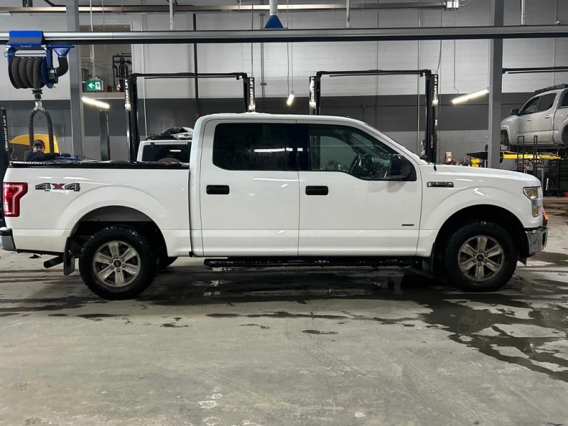 Ford F150 * 4WD SuperCrew 145" * CARFAX * БЕЗ ПЪРВОНАЧАЛ, снимка 3 - Автомобили и джипове - 53294433