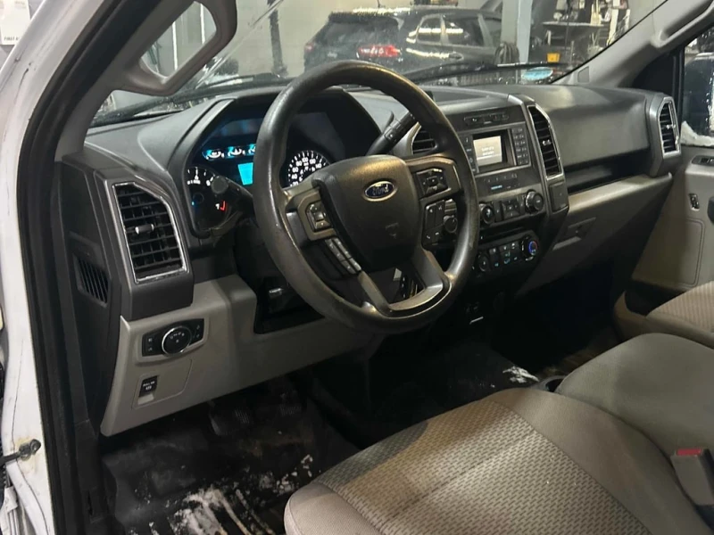 Ford F150 * 4WD SuperCrew 145" * CARFAX * БЕЗ ПЪРВОНАЧАЛ, снимка 5 - Автомобили и джипове - 53294433