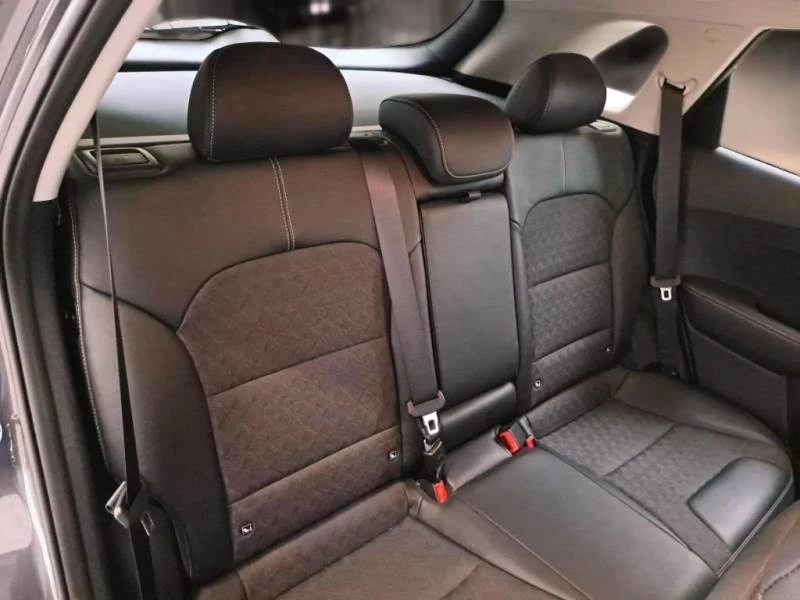 Kia Niro 1.6 GDi Hybrid, снимка 6 - Автомобили и джипове - 55276414