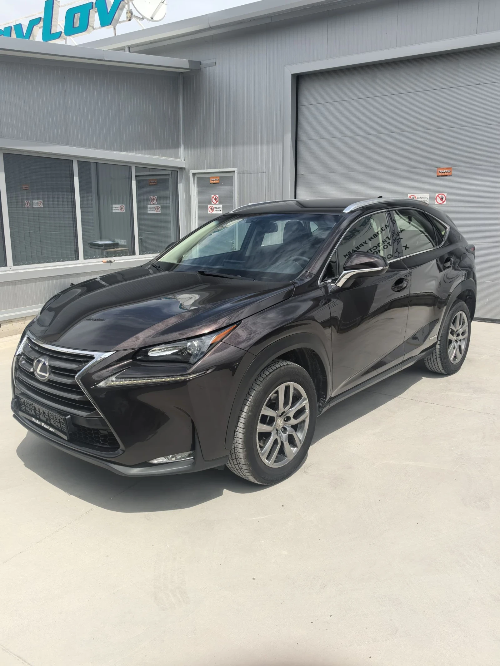 Lexus NX 300h NX300 Hybrid Executive, снимка 1