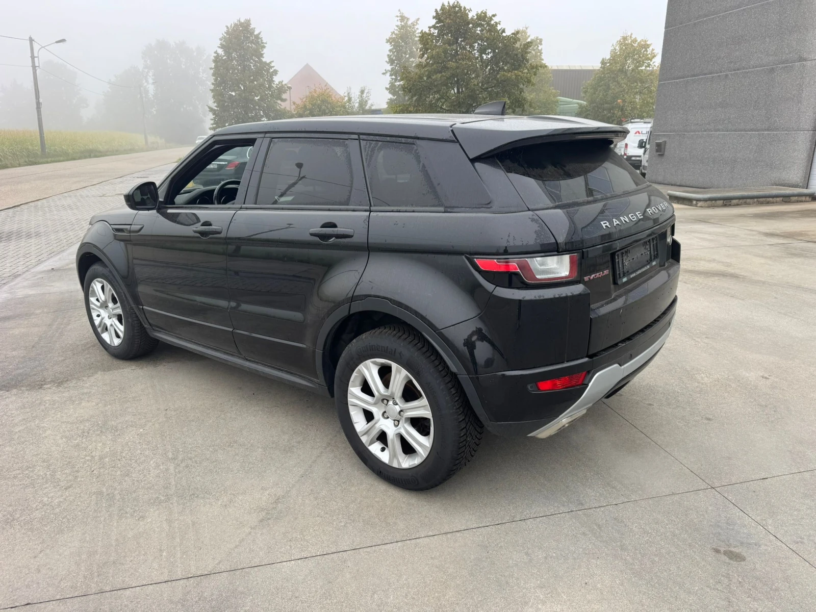 Land Rover Evoque 2000 - изображение 4