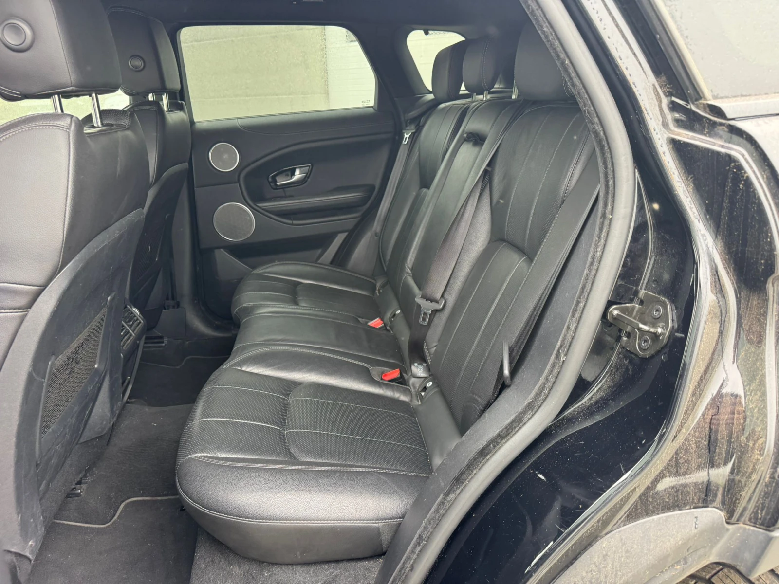 Land Rover Evoque 2000 - изображение 9