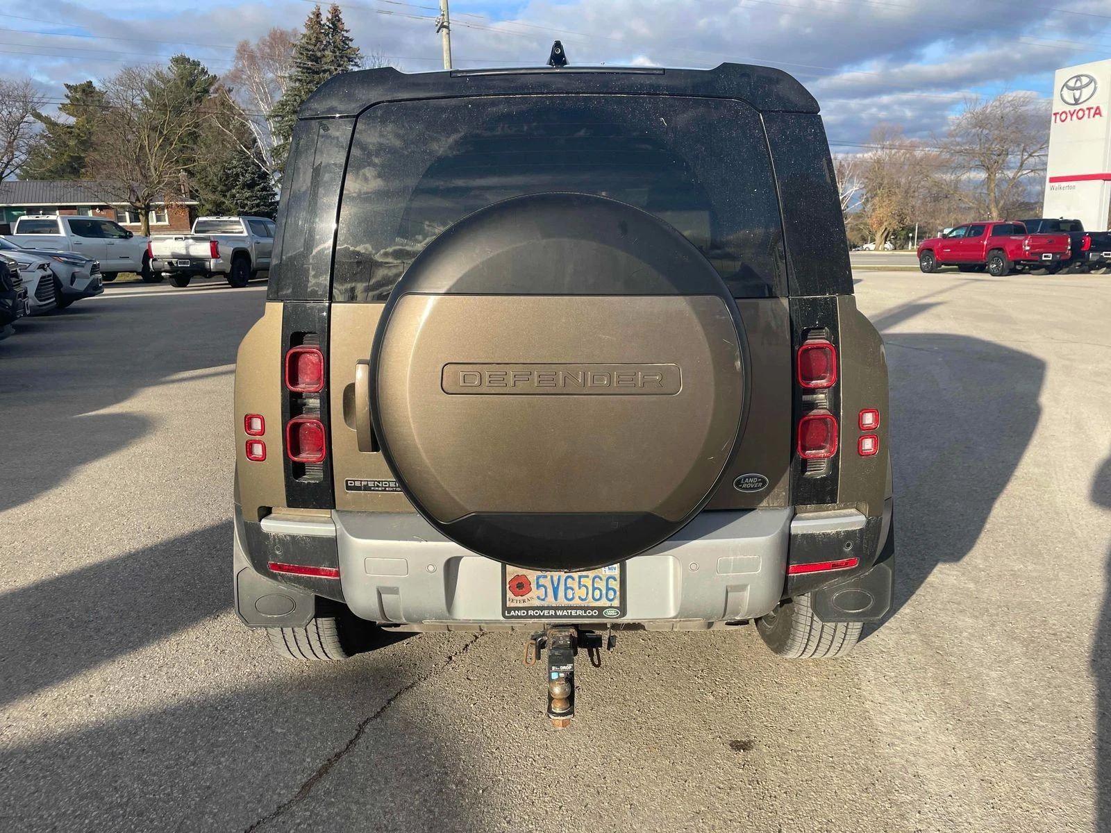 Land Rover Defender First Edition CARFAX    | Mobile.bg   4