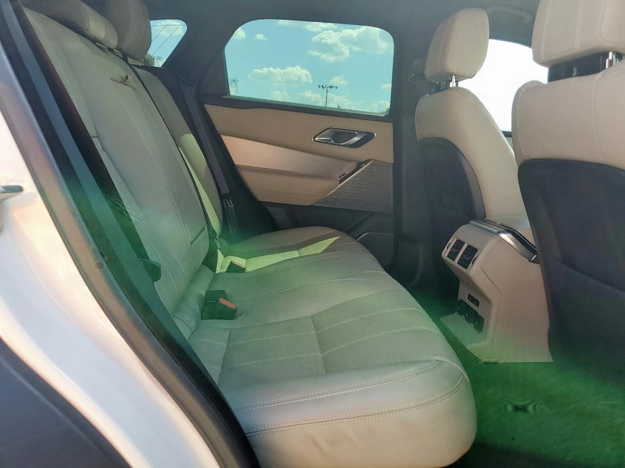 Land Rover Range Rover Velar R-DYNAMIC SE/4X4/ПАНОРАМА/ВИДЕО НА МОТОРА - изображение 10