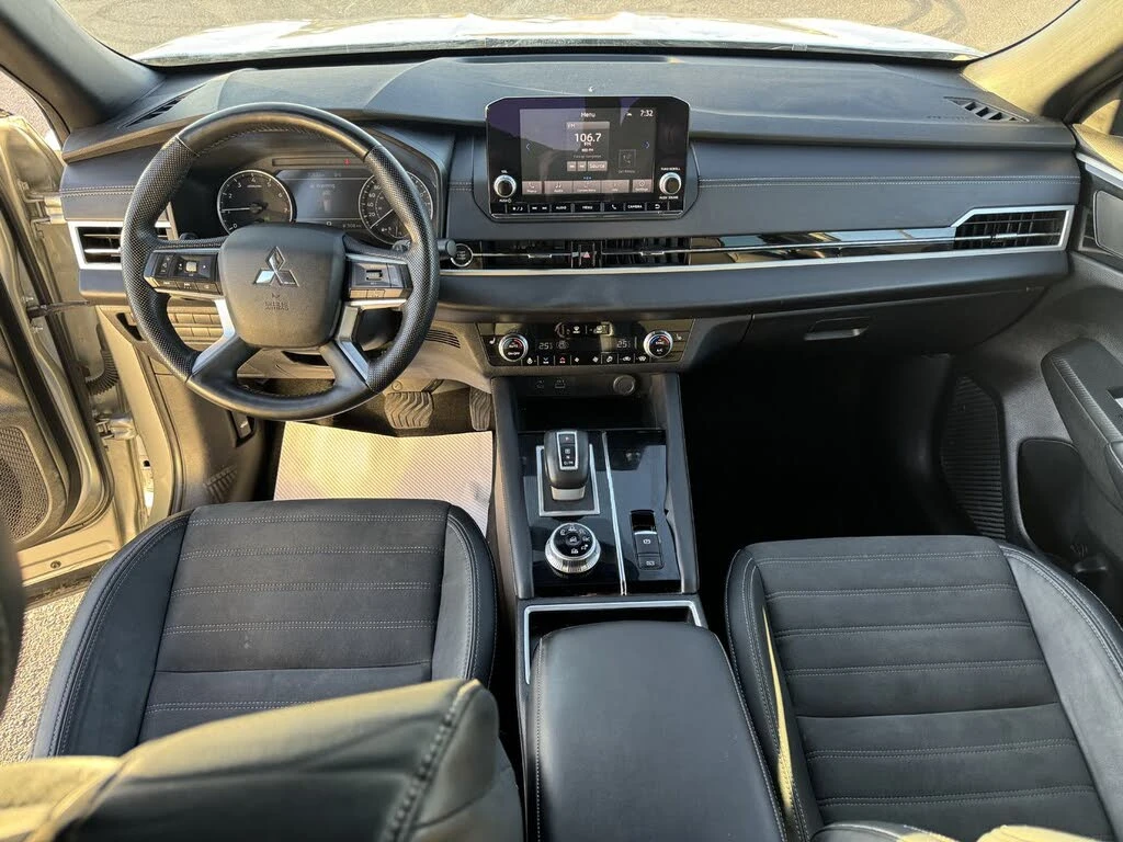 Mitsubishi Outlander SE CAM* �������* PANO* KEYLESS*  | Mobile.bg � ����������� 13