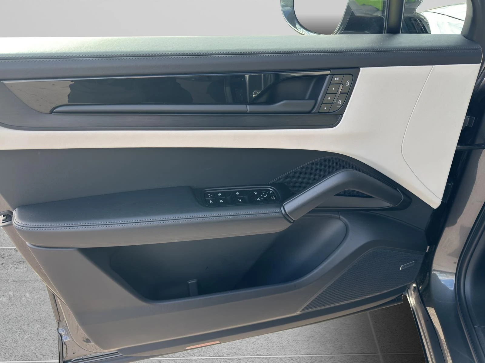 Porsche Cayenne GTS/FACELIFT/COUPE/SPORT DESIGN/SPORT CHRONO/BOSE/ - изображение 8