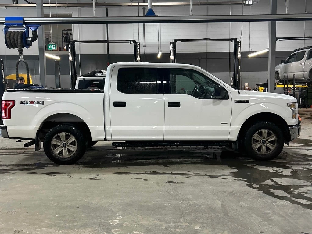 Ford F150 * 4WD SuperCrew 145" * CARFAX * БЕЗ ПЪРВОНАЧАЛ - изображение 3