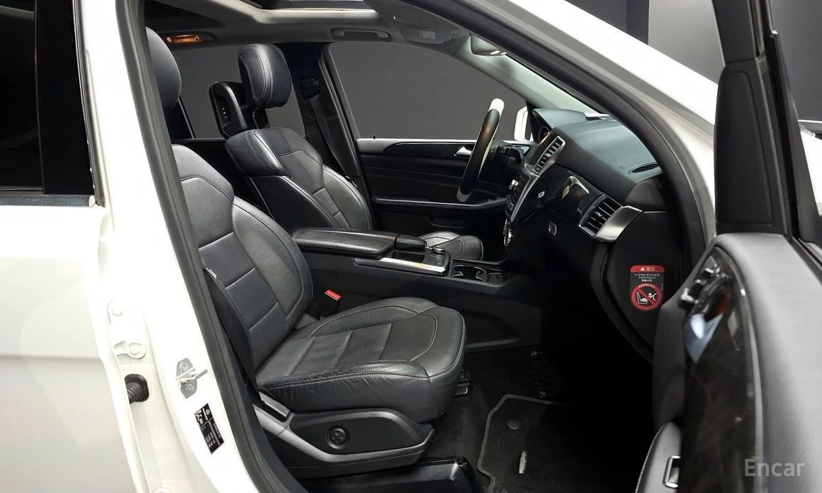 Mercedes-Benz ML 350, снимка 11 - Автомобили и джипове - 54106591