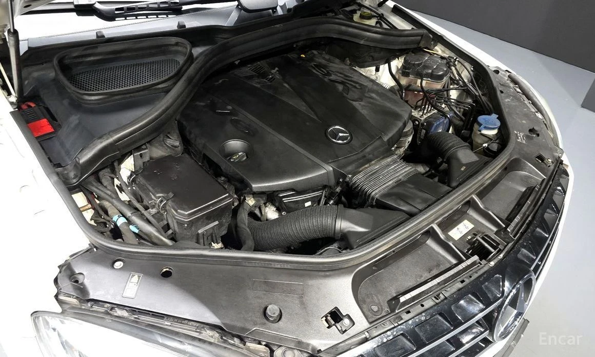 Mercedes-Benz ML 350, снимка 6 - Автомобили и джипове - 54106591