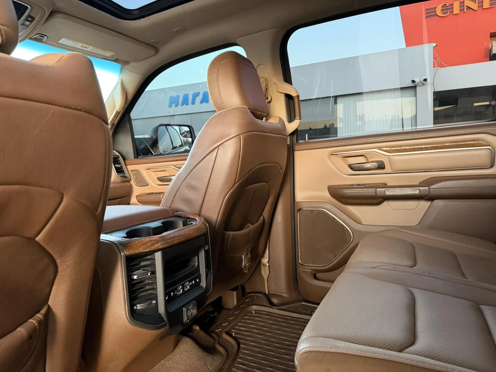 Dodge RAM 1500 TRX, снимка 6 - Автомобили и джипове - 54211158